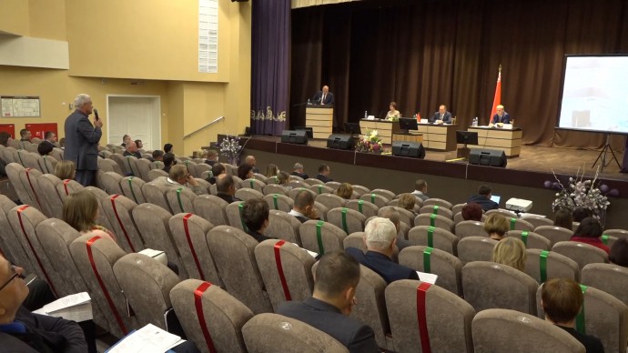 На заседании Берёзовского райисполкома рассмотрели вопрос охраны труда